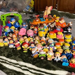 Large lot of little people